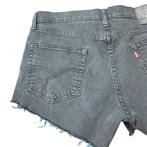 Levi’s Black Cut Off Shorts - Picture 4 of 9